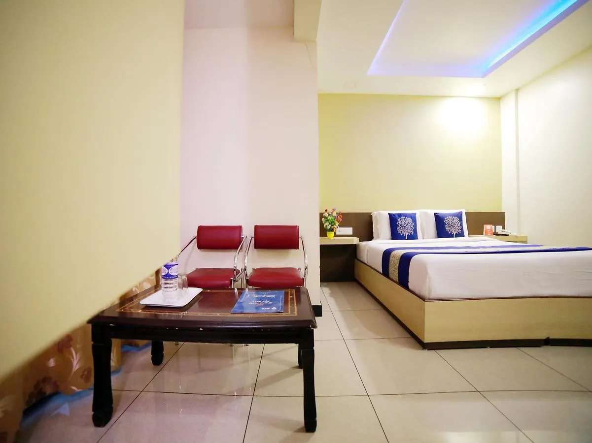 Hotel Oyo 8588 Rainbow Inn Munnar