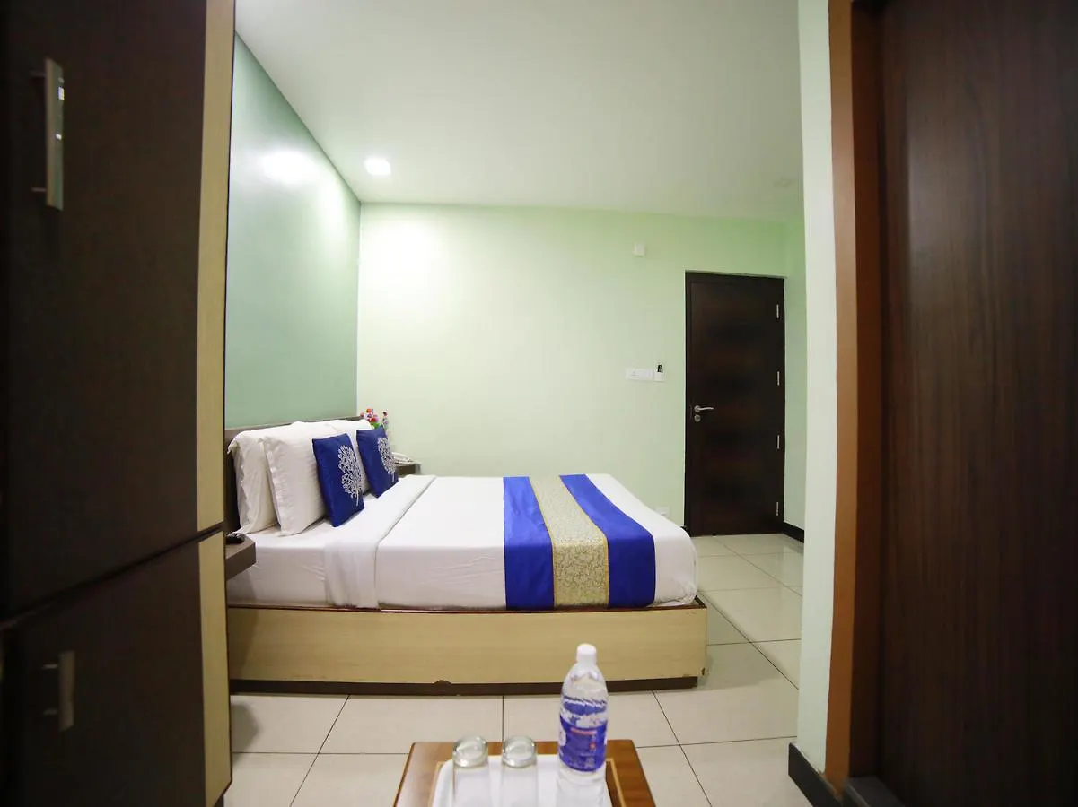 Hotel Oyo 8588 Rainbow Inn Munnar