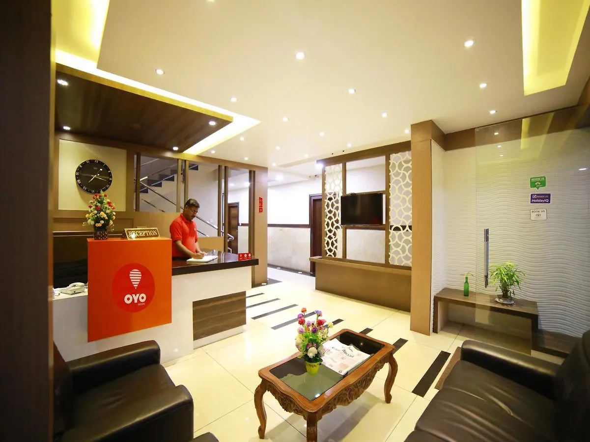 Oyo 8588 Rainbow Inn Munnar Hotel