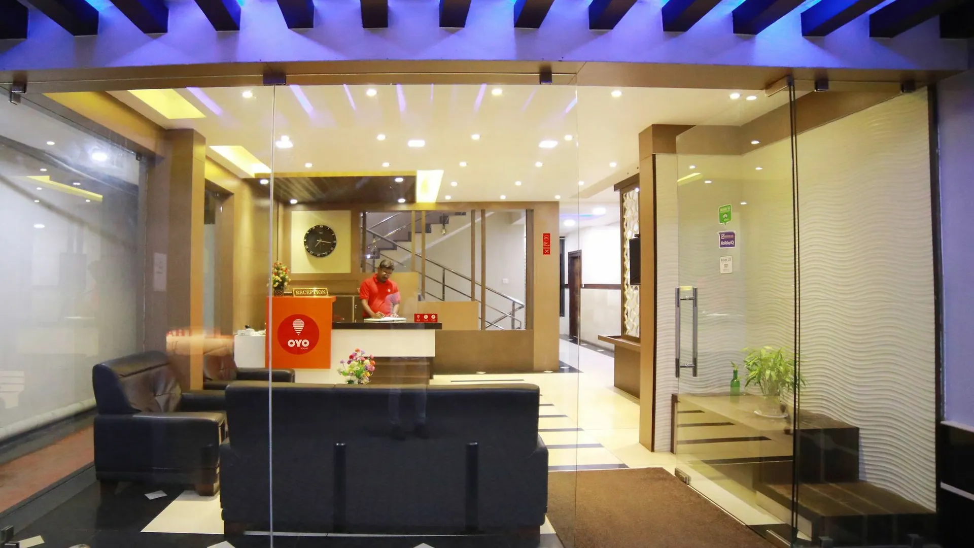 Hotel Oyo 8588 Rainbow Inn Munnar