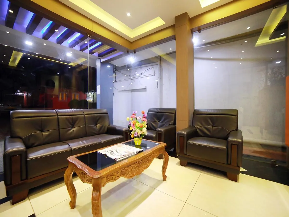 Otel Oyo 8588 Rainbow Inn Munnar